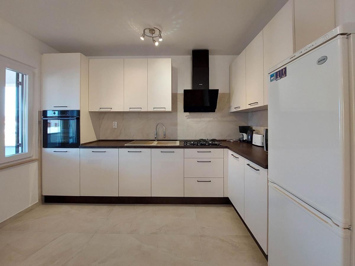 Apartment Neda Punat Ngoại thất bức ảnh