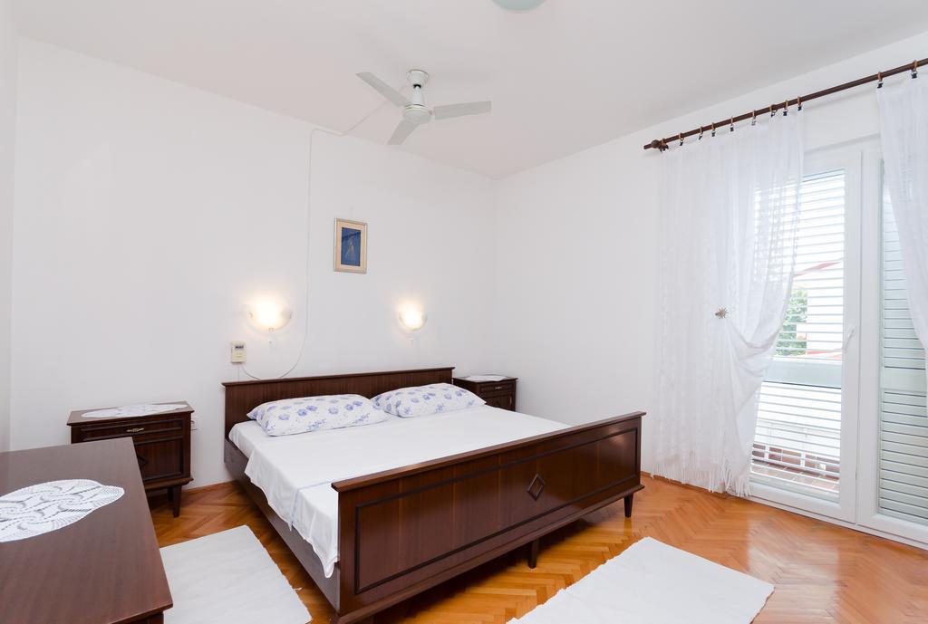 Apartment Neda Punat Ngoại thất bức ảnh